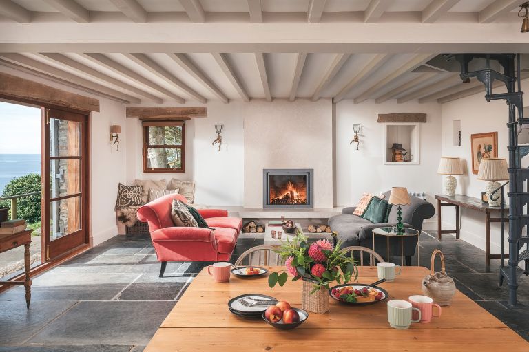 Living space, Ivy Cove, Noss Mayo