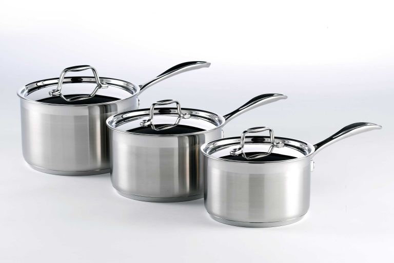 Dexam Supreme Stainless Steel 3-piece saucepan set