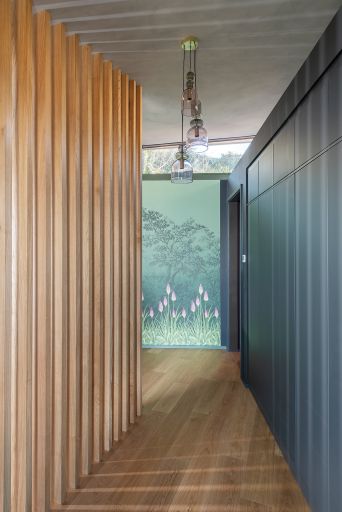 Labrador Bay House, hallway