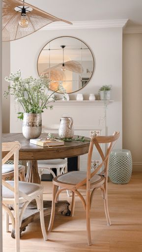 Poplar Cottage. Table. interior design by Ashton House Design